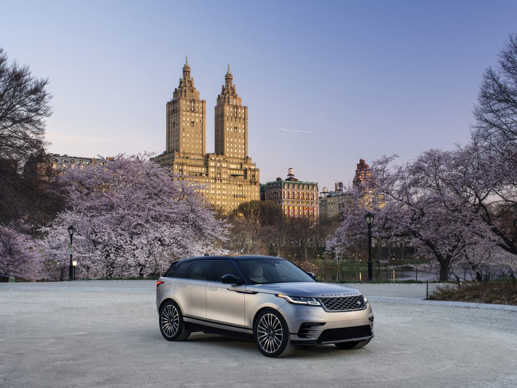 Range Rover Velar – розкіш у кожній деталі.