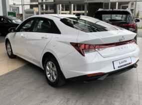 Hyundai Elantra 1.6 Comfort MT