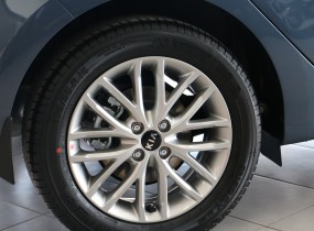 KIA RIO 1.4 A/T Prestige 2020