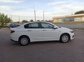 Fiat Tipo Base 2020