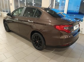 Fiat Tipo Street