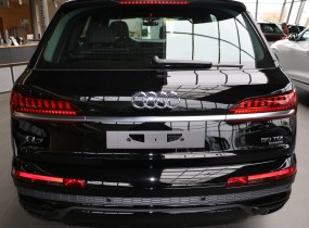 Audi Q7 50 TDI 2020 NEW