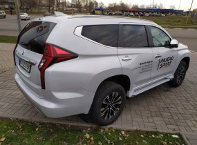 Mitsubishi Pajero Sport Ultimate