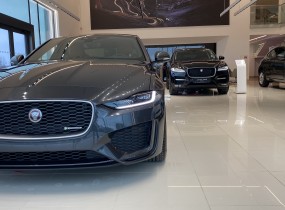 Jaguar XE