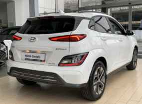 Hyundai Kona EV Dynamic Plus 39kWh