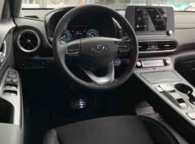 Hyundai Kona EV Dynamic Plus 39kWh