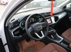 Audi Q3 35 TFSI 2020NEW