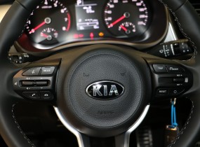KIA Stonic 1.4 A/Т Business 2020