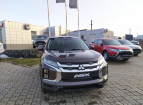 Mitsubishi ASX Invite