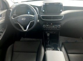 Hyundai Tucson FL 2.0  Top