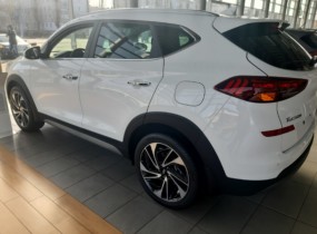 Hyundai Tucson FL 2.0  Top