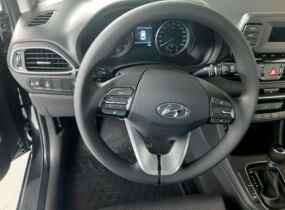 Hyundai i30  Classic AT