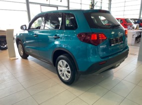 SUZUKI Vitara 1.6L 2WD GL 6AT