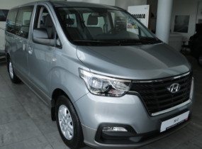 Hyundai H-1 2.5 8-Business 5AT