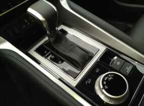 Mitsubishi Pajero Sport AT Intense