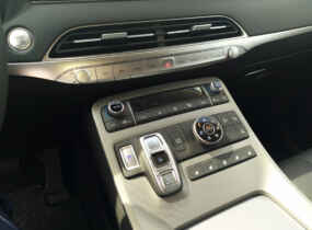 Hyundai Palisade Premium 8AT
