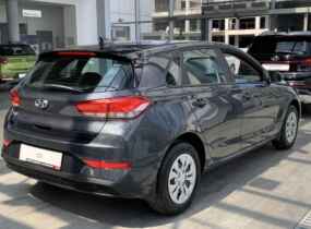 Hyundai i30 Comfort AT