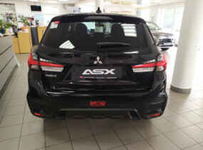 Mitsubishi ASX Invite