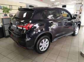 Mitsubishi ASX Invite