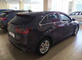 KIA Ceed 1.6 6A/T