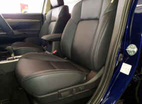 Mitsubishi Outlander Ultimate 2,4