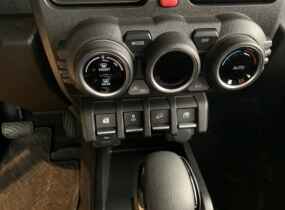 Suzuki New Jimny 1.5L AT GLX