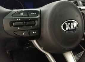 KIA RIO X