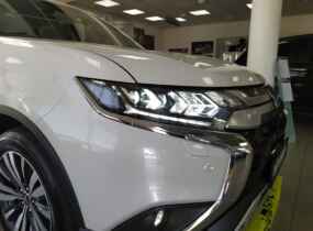 Mitsubishi Outlander Ultimate 2.4 CVT