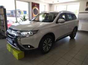 Mitsubishi Outlander Ultimate 2.4 CVT