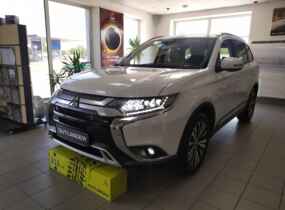 Mitsubishi Outlander Ultimate 2.4 CVT