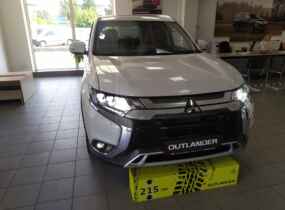 Mitsubishi Outlander Ultimate 2.4 CVT