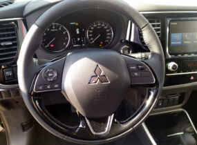 Mitsubishi Outlander Intense CVT