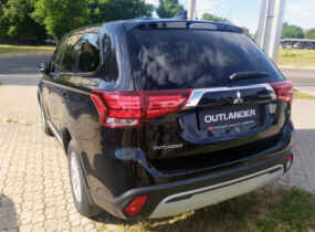 Mitsubishi Outlander Intense CVT