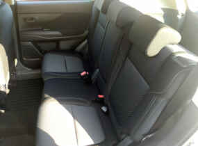 Mitsubishi Outlander Inform 2,0