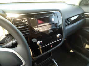 Mitsubishi Outlander Inform 2,0