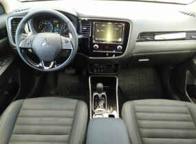 Mitsubishi Outlander Instyle