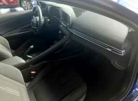 Hyundai Elantra CN7 1.6 Style AT