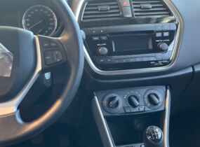 SUZUKI New SX4 1.6L 4WD GL 5MT