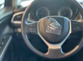 SUZUKI New SX4 1.6L 4WD GL 5MT