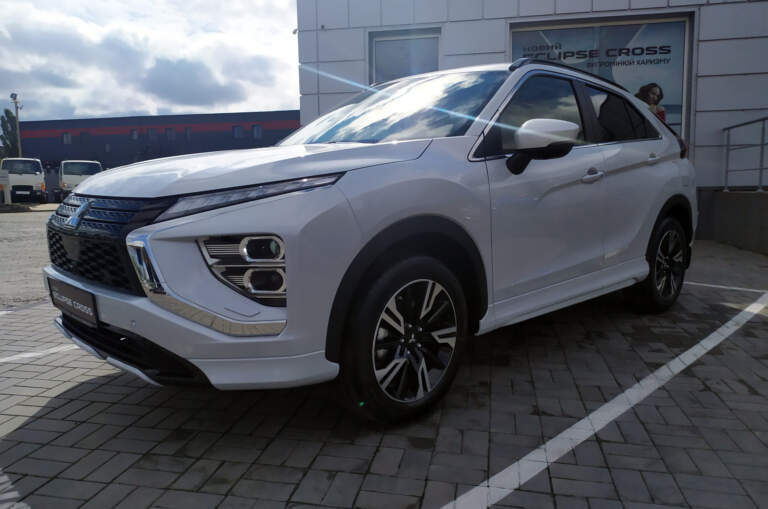 Mitsubishi Eclipse Cross 1.5 CVT Ultimate