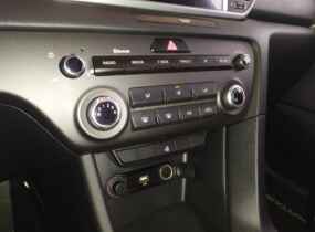Kia Sportage 1.6 LX 2WD 5dr 5seats 6M/T
