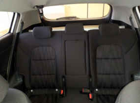 Kia Sportage 1.6 LX 2WD 5dr 5seats 6M/T