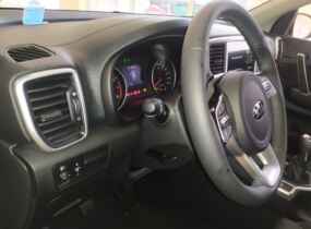 Kia Sportage 1.6 LX 2WD 5dr 5seats 6M/T