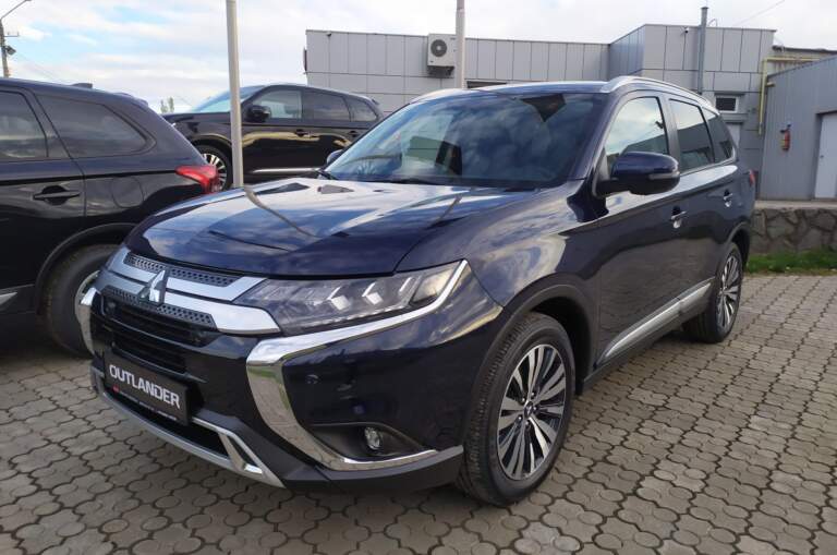 Mitsubishi Outlander 2.4 CVT Ultimate