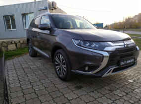 Mitsubishi Outlander Ultimate 2.4 CVT