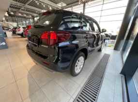 Suzuki Vitara 1.6L 2WD GL 5MT