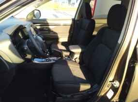 MITSUBISHI Outlander Invite 2.0 CVT