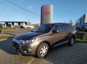 MITSUBISHI Outlander Invite 2.0 CVT