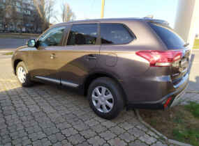 MITSUBISHI Outlander Invite 2.0 CVT