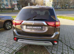 MITSUBISHI Outlander Invite 2.0 CVT